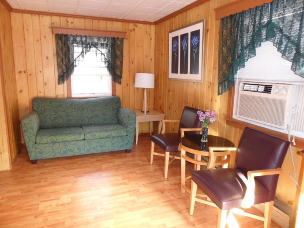 Seven Dwarfs Motel & Cabins Lake George Værelse billede